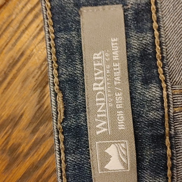 Ladies Wind River High Rise Size 10 Jeans - Picture 2 of 6